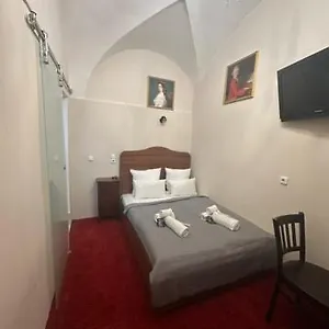 Datri Petite 8 , Viena Austria